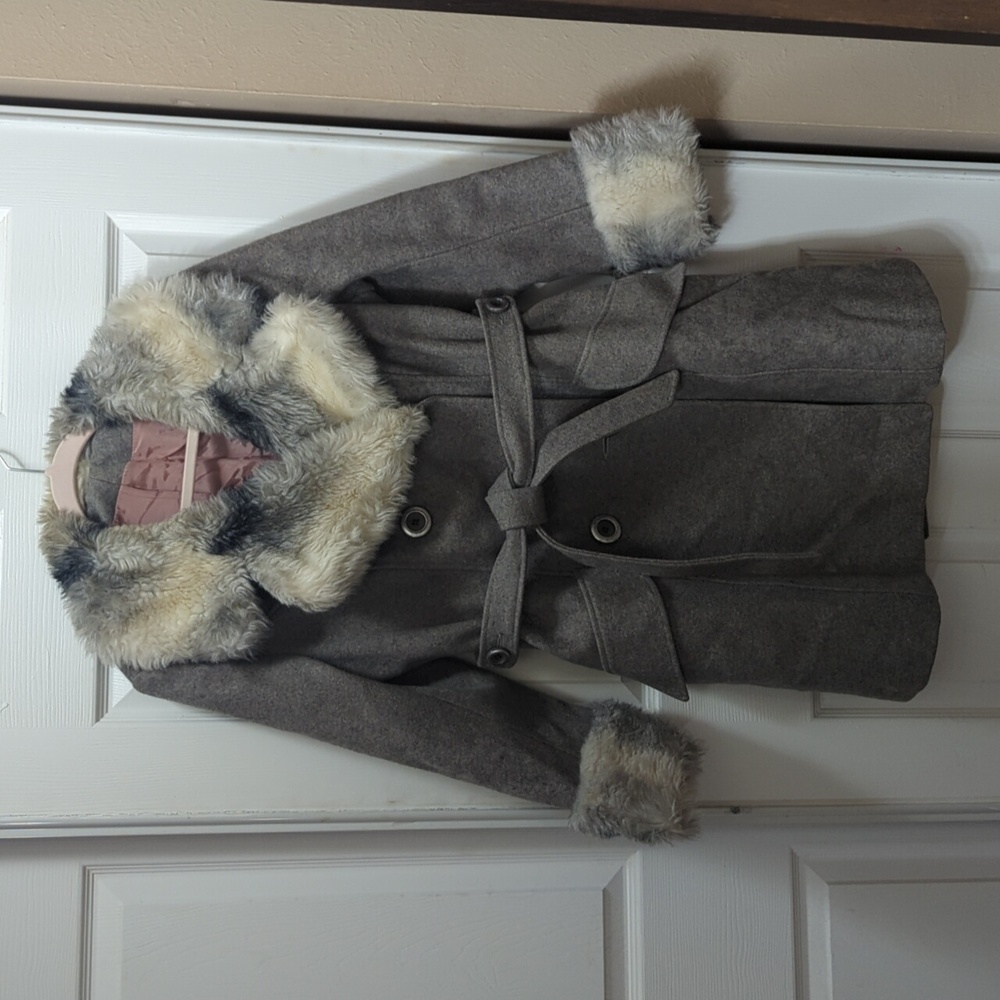 Vintage Women's Fur Trimmed Gray Wool Coat